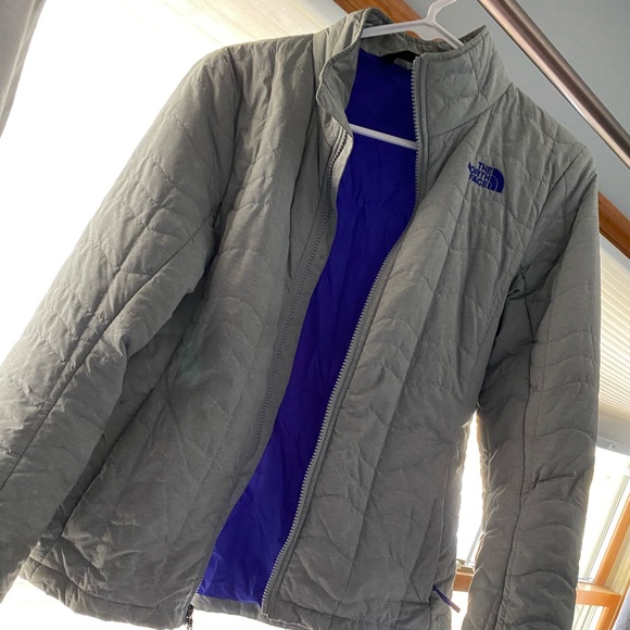 North Face Jacket - Picture 1 of 6